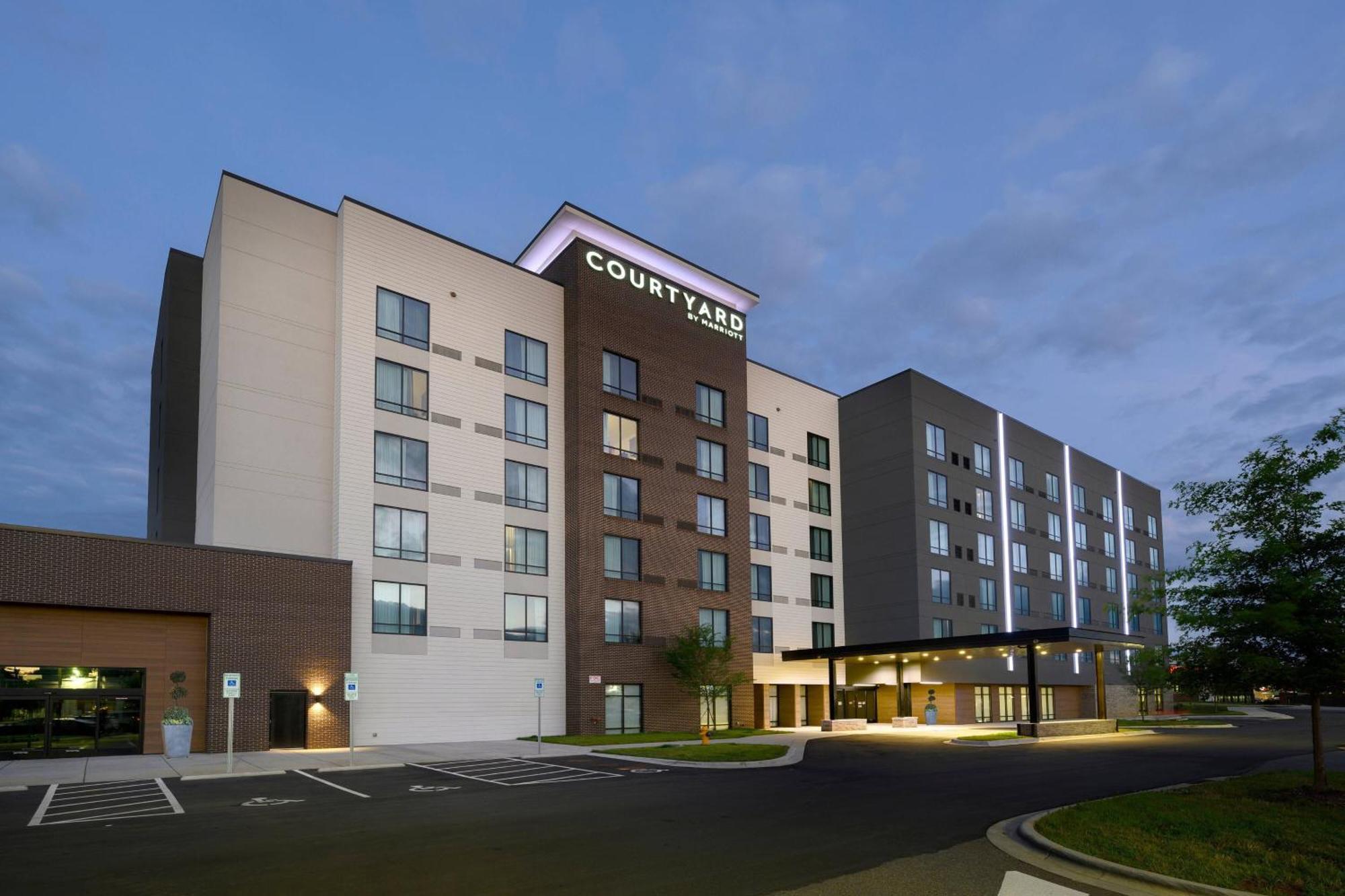 Courtyard By Marriott Charlotte Waverly Ballantyne Extérieur photo